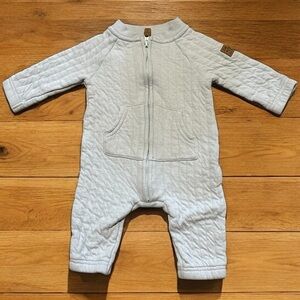 Quilted Baby Blue One Piece Zip Up Footie Thick Material Super Nice! 3 months